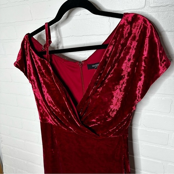 Guess Red Velvet Midi Dress sz 8 - Picture 4 of 11